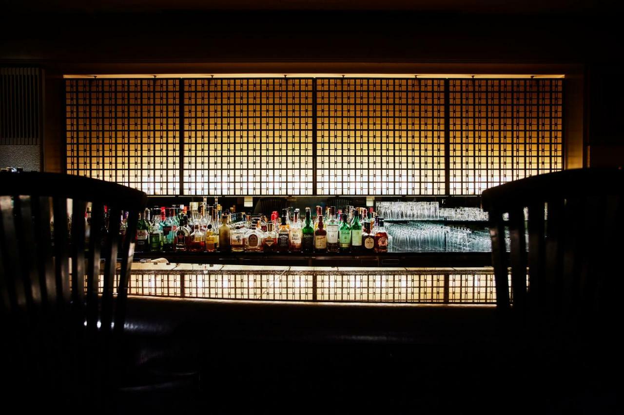Hotel New Otani Osaca Exterior foto The bar at the Tokyo Edition