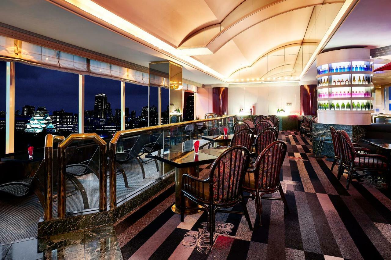 Hotel New Otani Osaca Exterior foto The bar at the 39th floor