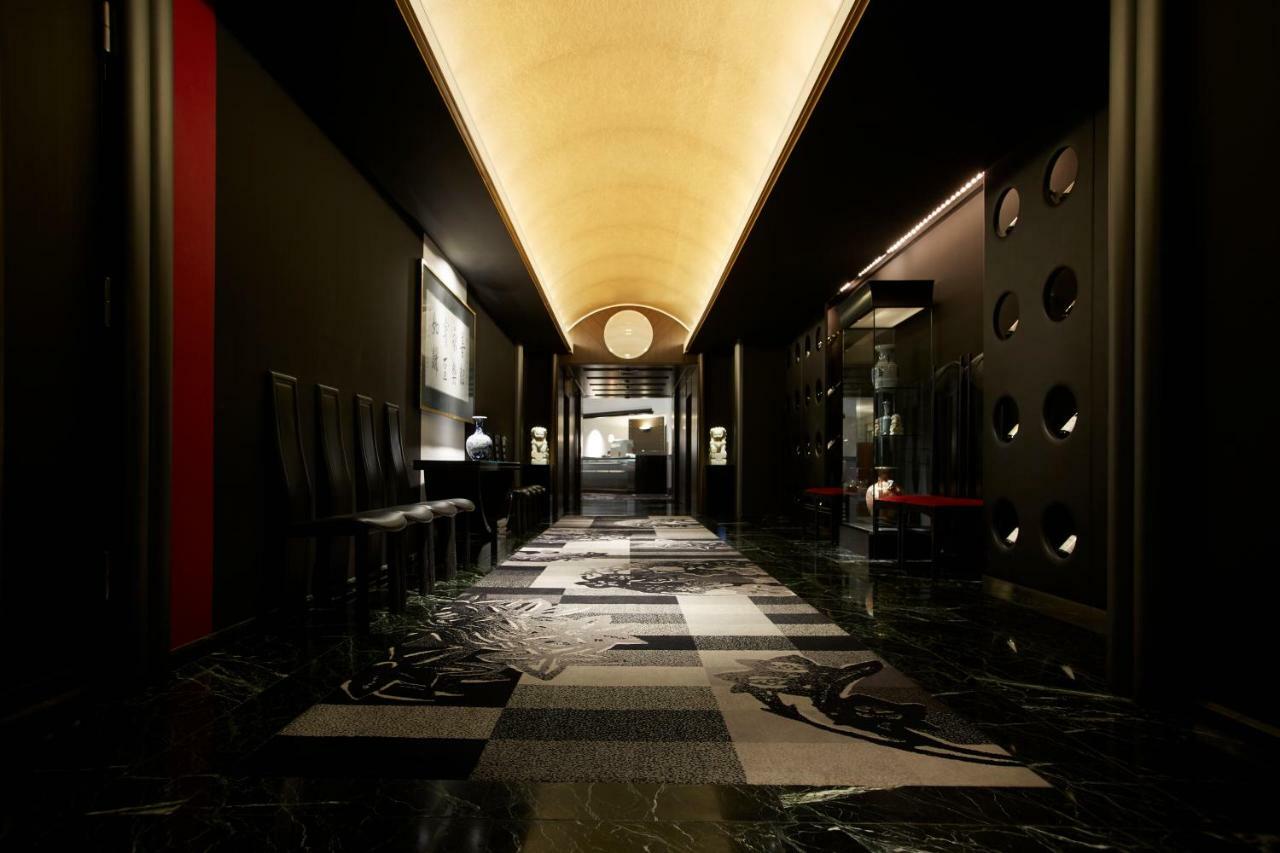 Hotel New Otani Osaca Exterior foto The interior of the hotel